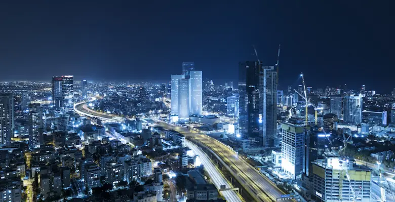 Skyline von Tel-Aviv bei Nacht