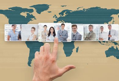 Aus aller Welt: Immer mehr Mittelständler schauen sich international nach Fachkräften um.