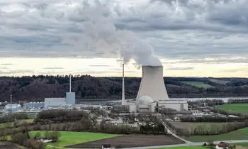 Wird ab jetzt zwei Jahrzehnte lang abgerissen: Das Kernkraftwerk Isar 2.