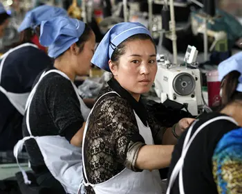 Näherinnen in eine Textilfabrik