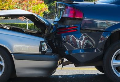 Großer Blechschaden: Wann Fuhrparkverantwortliche bei Unfällen haften.