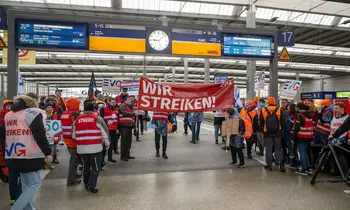 Streiks an Bahnhöfen: Der Schaden ist immens.